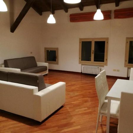 Farolfi Apartments Pepoli Болонья Екстер'єр фото