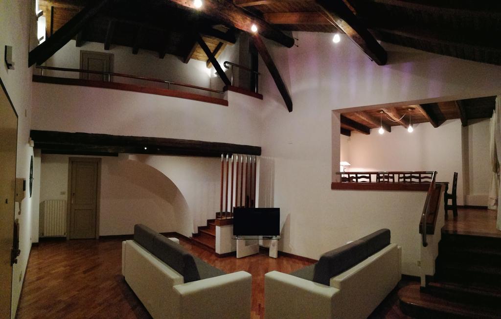 Farolfi Apartments Pepoli Болонья Екстер'єр фото