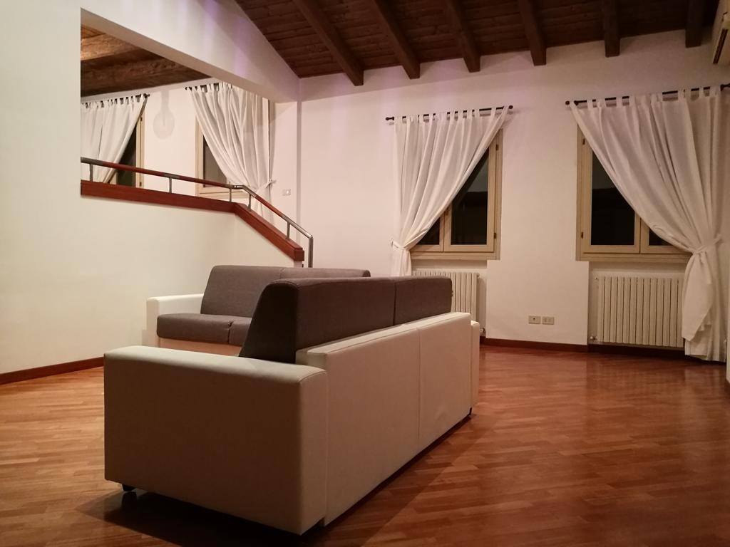 Farolfi Apartments Pepoli Болонья Екстер'єр фото