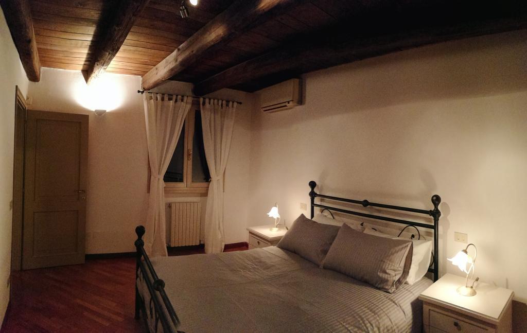 Farolfi Apartments Pepoli Болонья Екстер'єр фото
