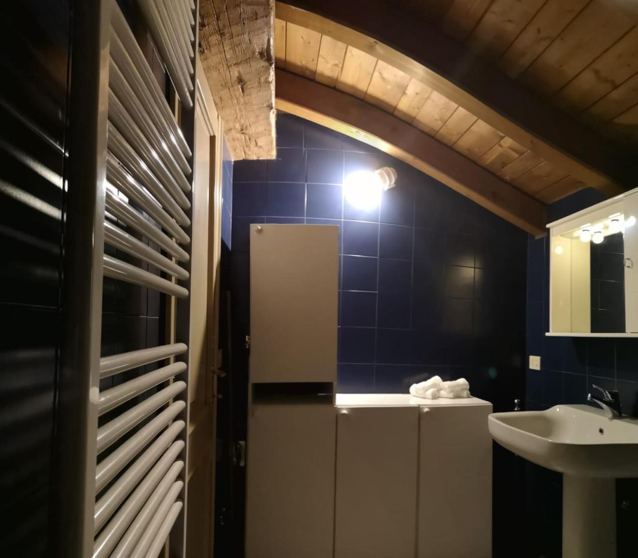 Farolfi Apartments Pepoli Болонья Екстер'єр фото