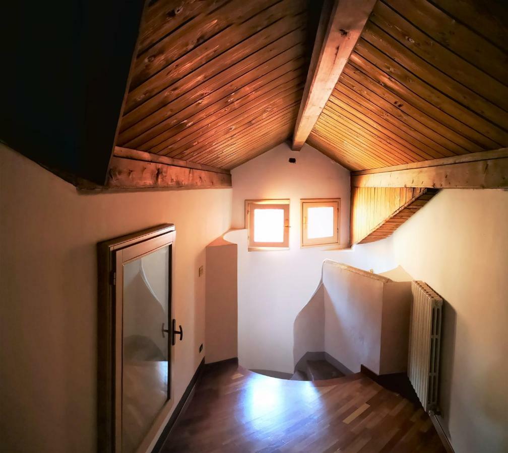 Farolfi Apartments Pepoli Болонья Екстер'єр фото